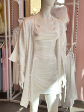 Honeymoon satin bride set
